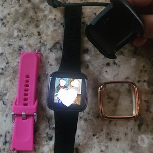 Fitbit Versa 2